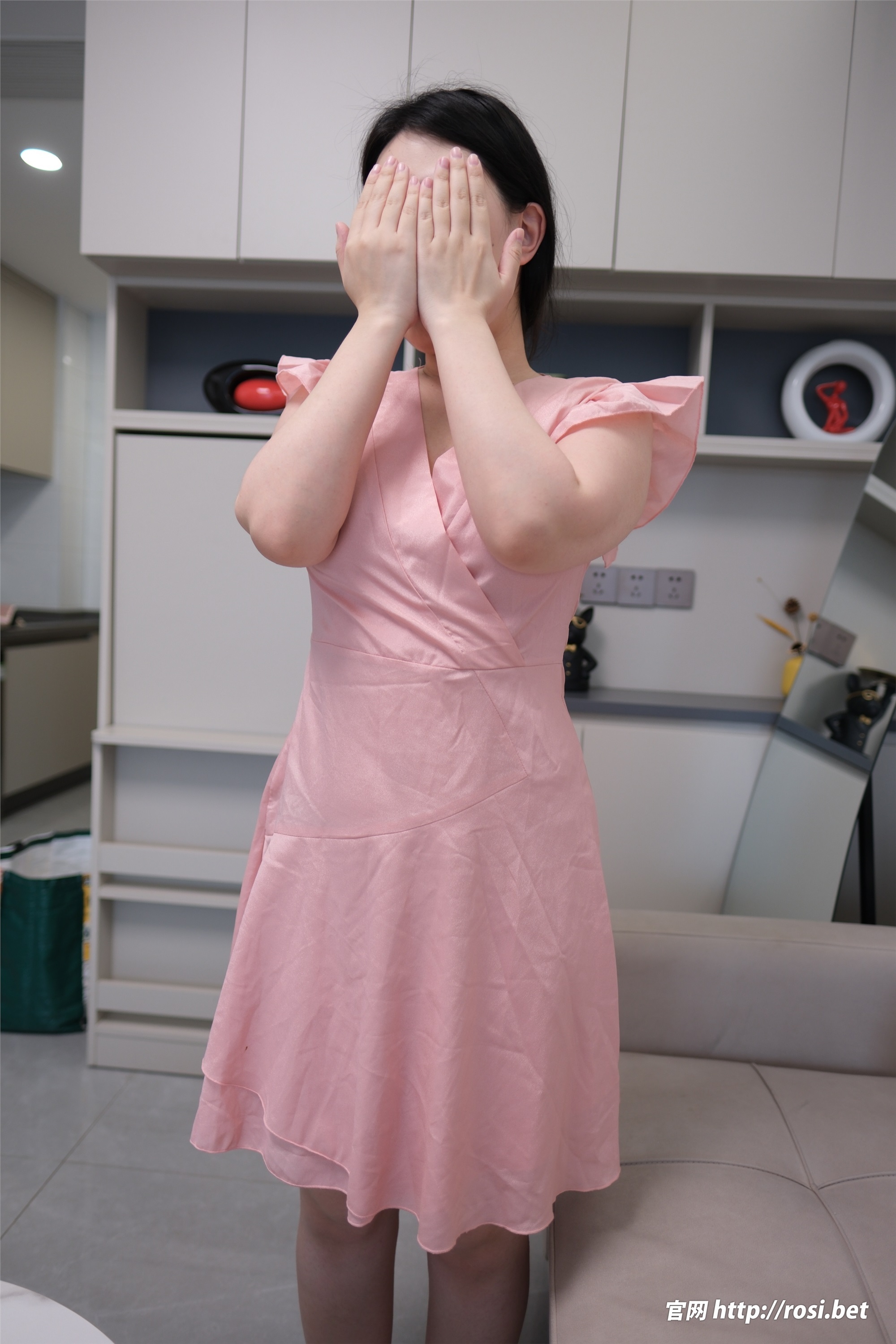 ROSI写真 2024.10.30 NO.4713